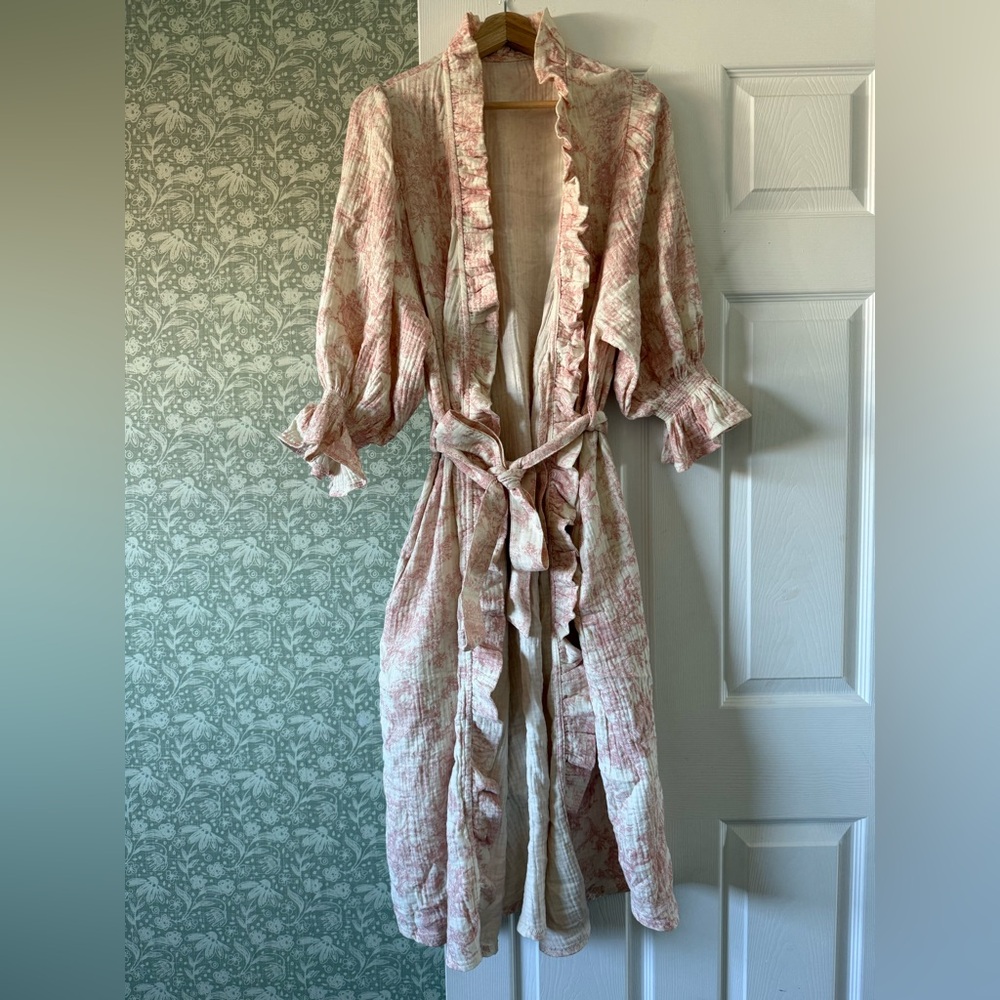 MUSLIN GAUZE ROBE